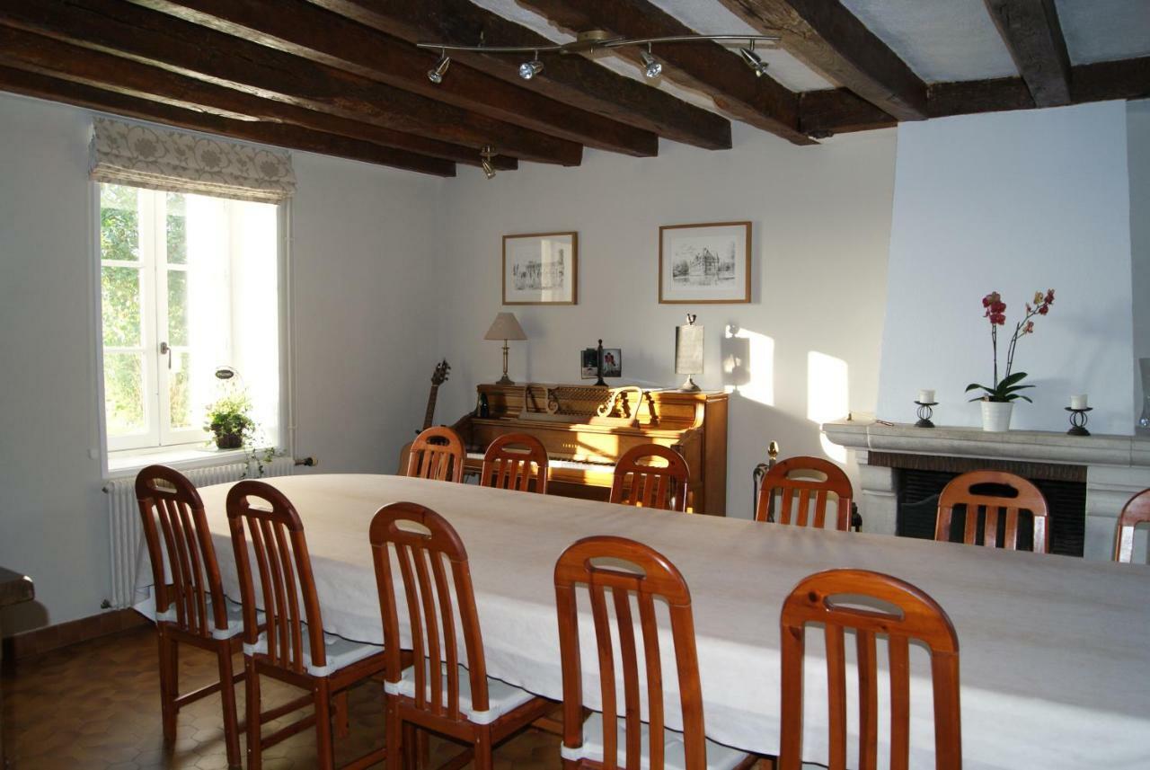 La Bihourderie Bed and Breakfast Azay-sur-Indre Εξωτερικό φωτογραφία